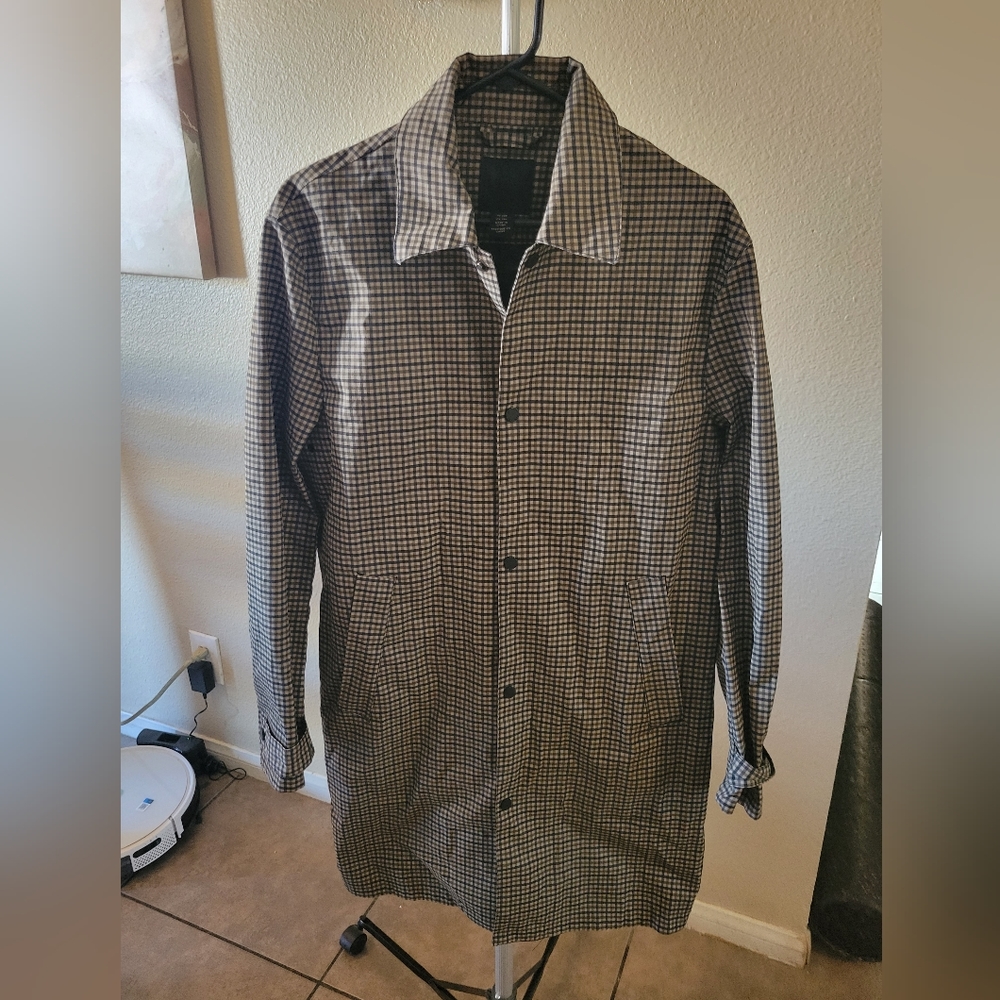 H/m Mens Trenchcoat size 38r